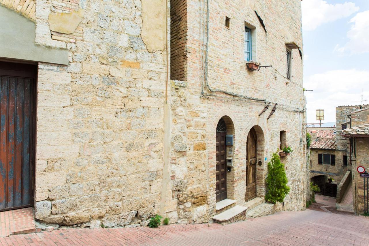 San Domenico Central Apt San Gimignano Eksteriør billede